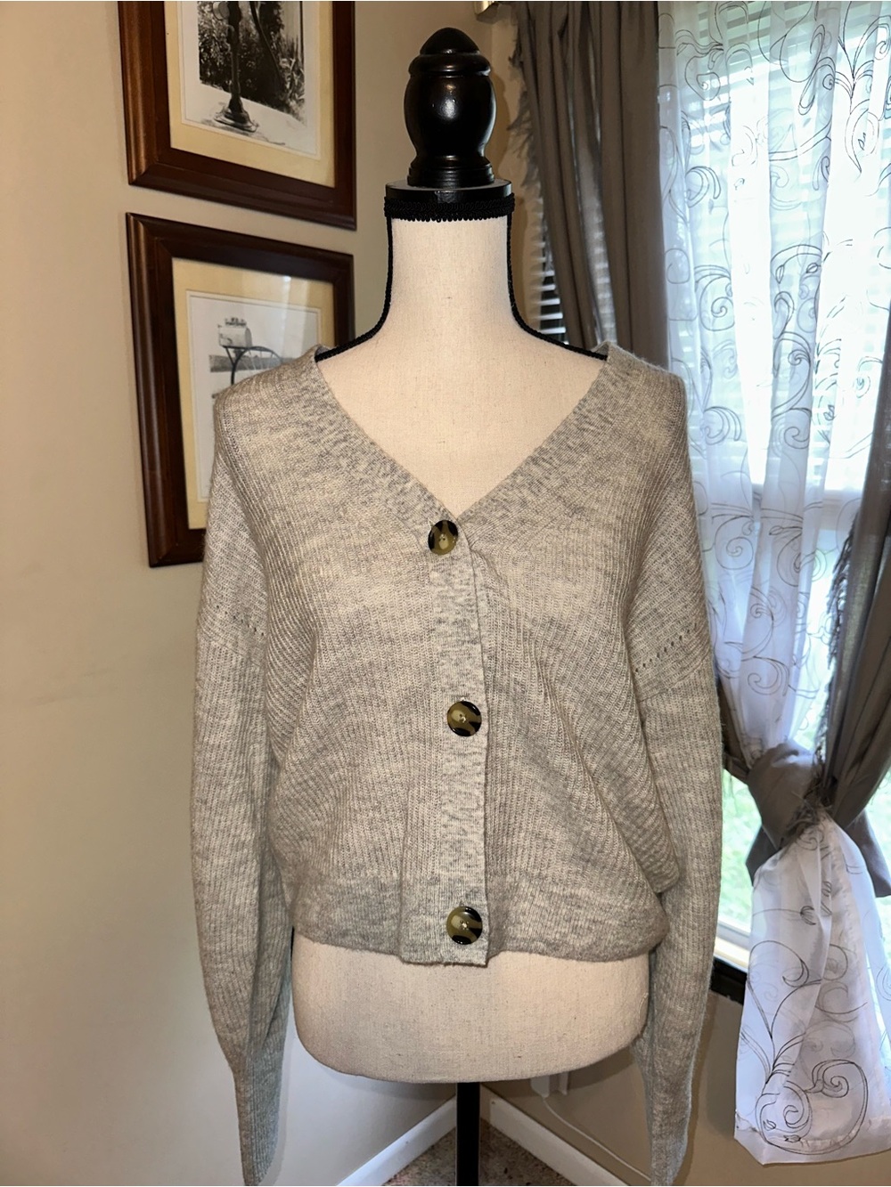 Quince Light Gray V-Neck Button-Front Cardigan